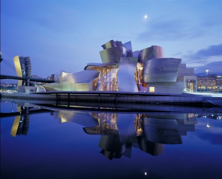 Gehrys_Guggenheim_Bilbao